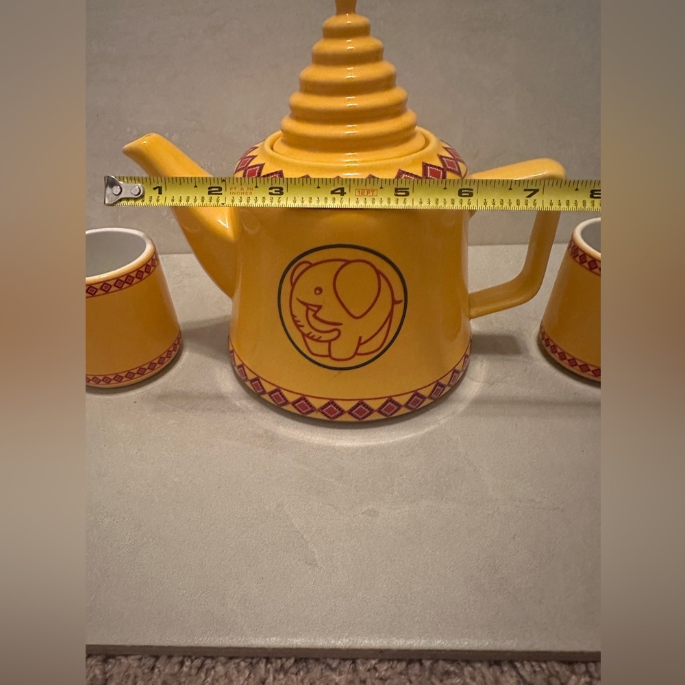Ceramic Elephant Yellow & Red Tea Pot Set 4 Pcs Beehive Lid - Picture 4 of 8